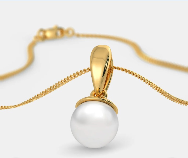 Gold Pearl Pendent