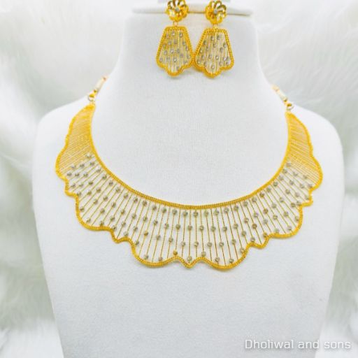 Turkey Short Gold Necklace
