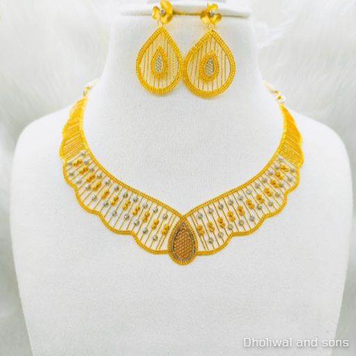 Turkey Short Gold Necklace